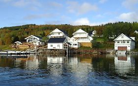 Furoy Hotel Apartments And Boating